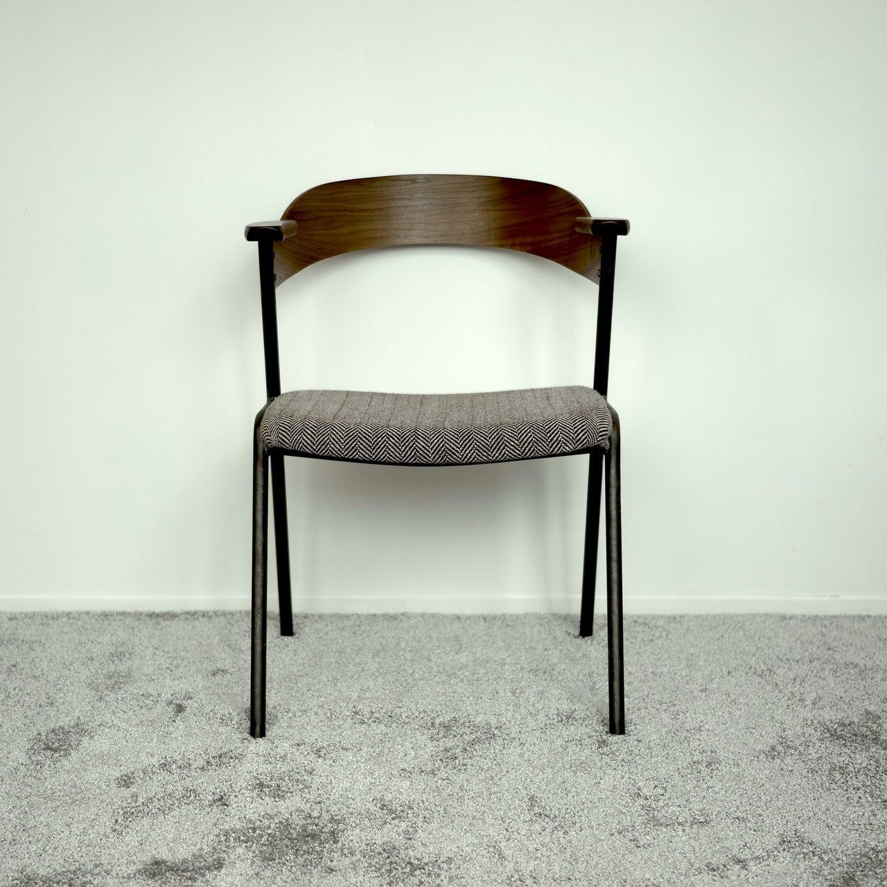 Danis Short Arm Chair