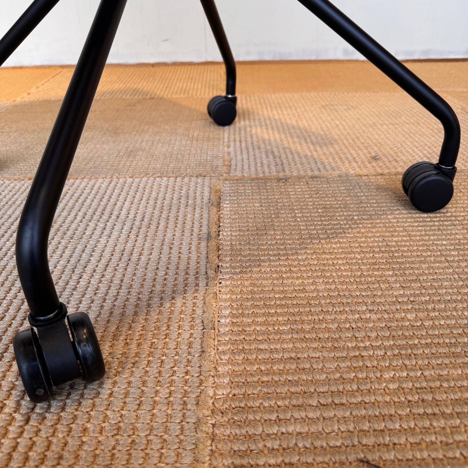 season57-4 / HARPER DESK CHAIR / CRASH GATE