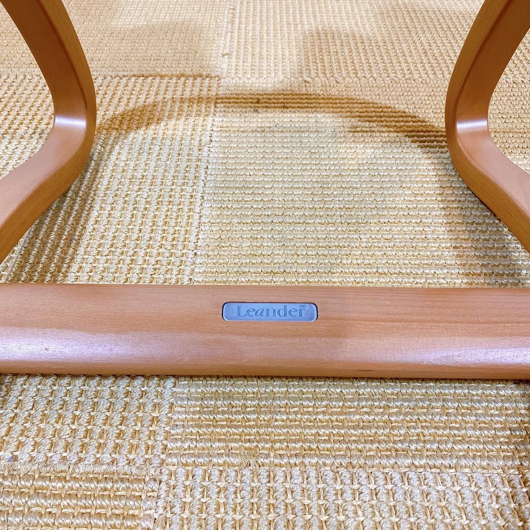 season14-4 / Leander High Chair