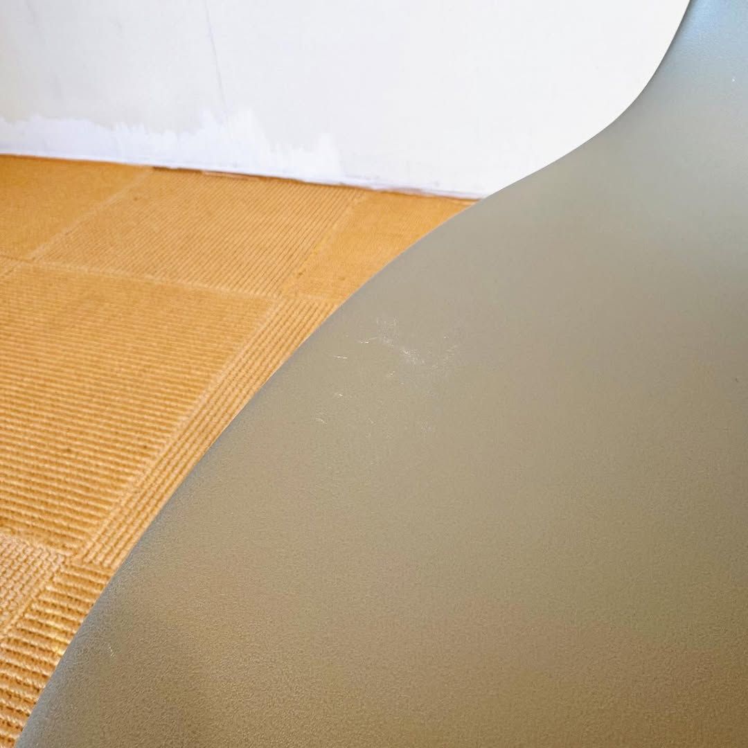 season45-6 / デザイナーズチェア / Form Chair（Normann Copenhagen）