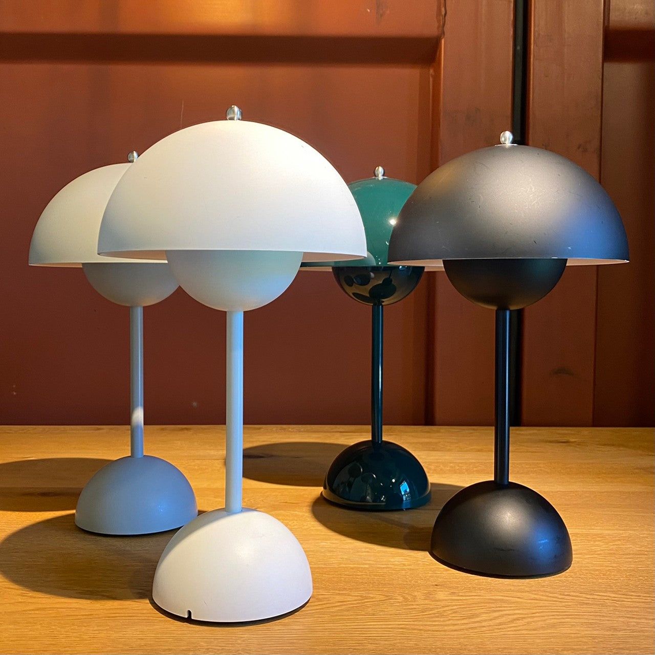 Flowerpot Portable Table Lamp