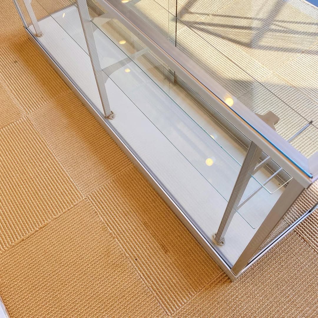 season40-1 / ガラスケース / 立山アルミニウム工業