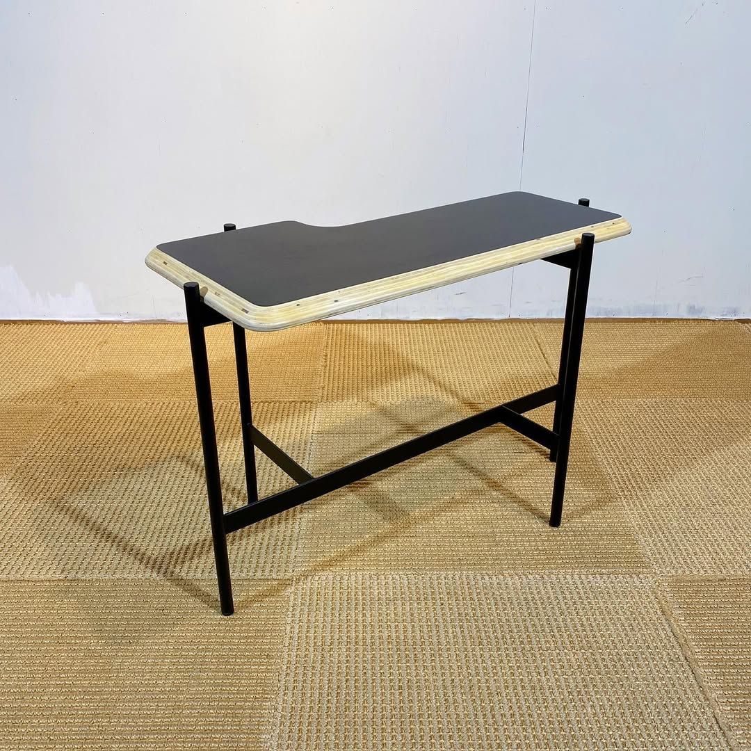 season25-2 / Side Table