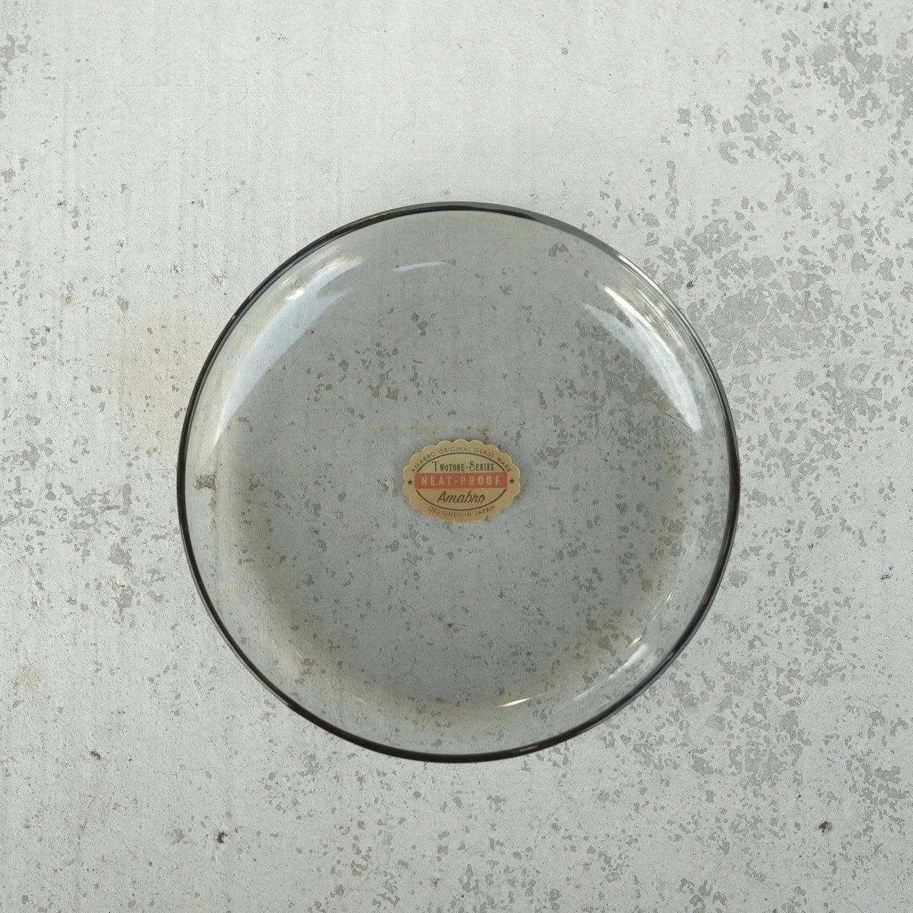 HEAT-PROOF Dish