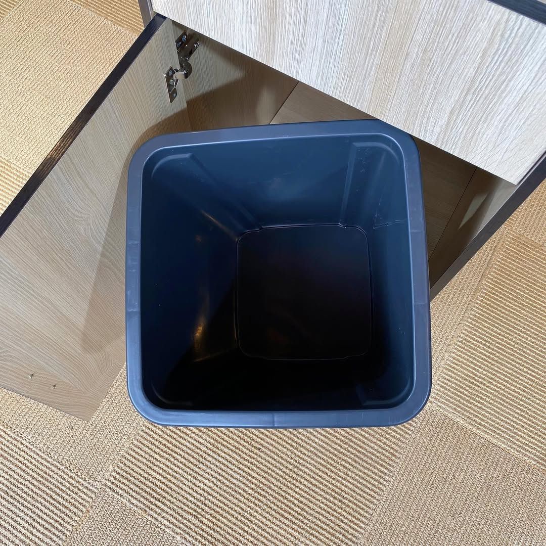 season19-3 / Dust Box