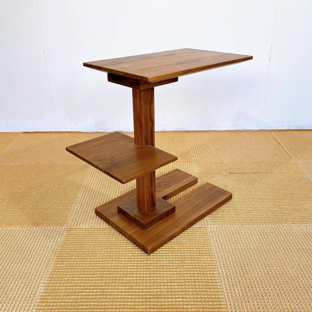 season11-3 / AT Side Table