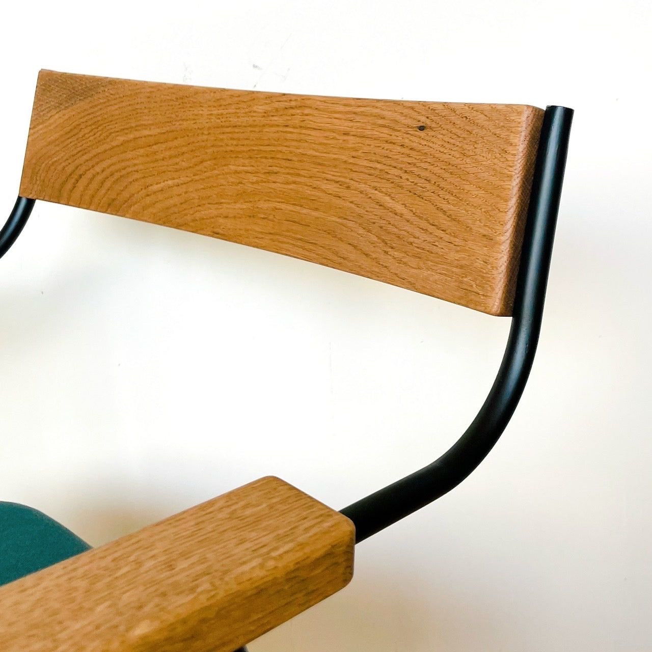 Razzle chair
