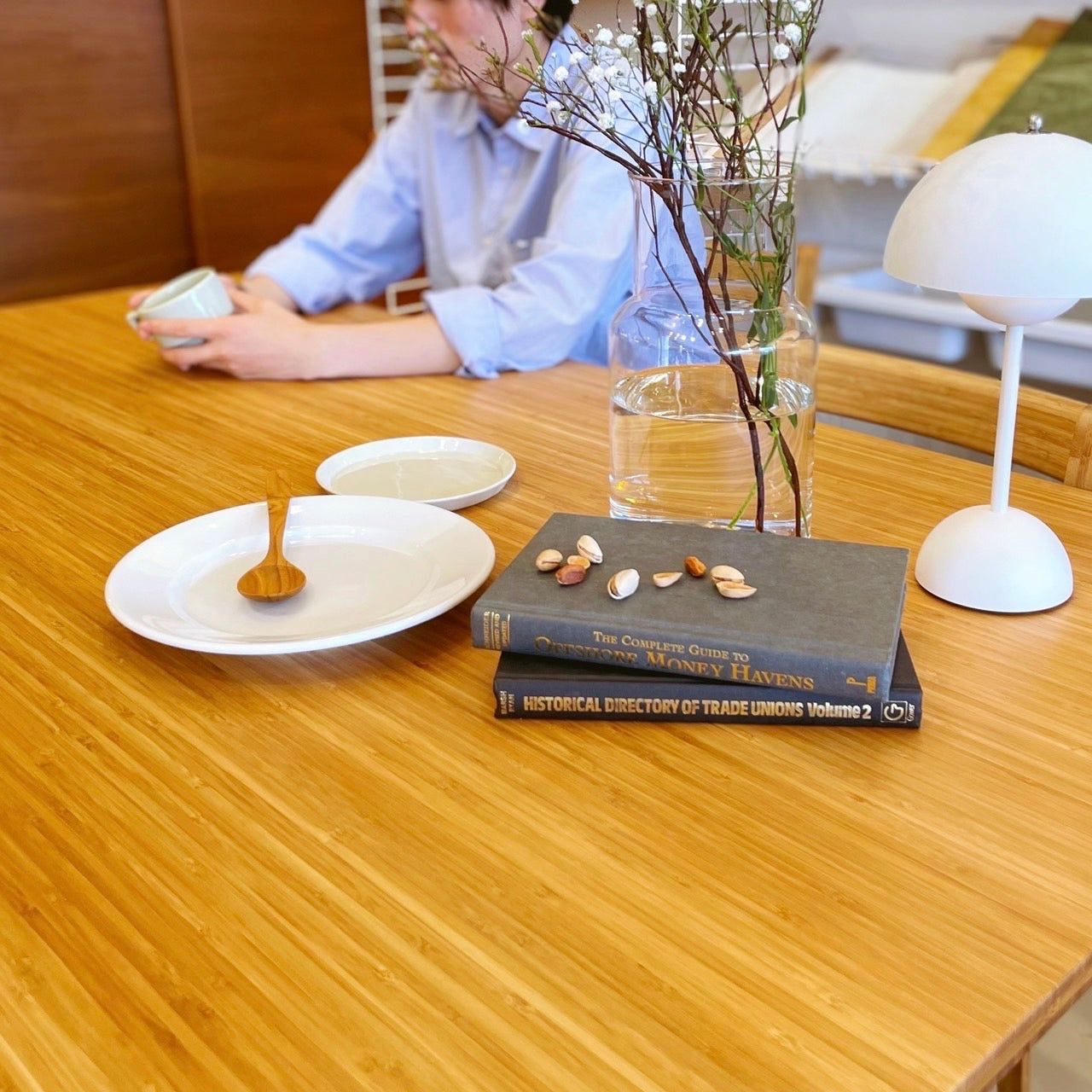 Wing Table