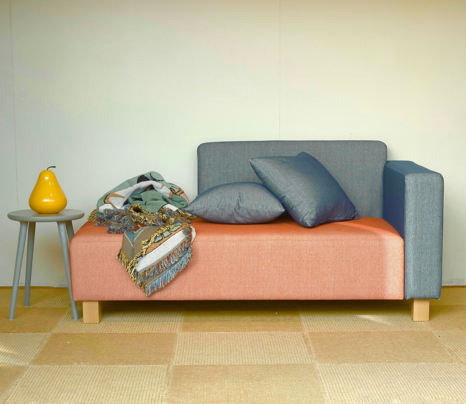 [ OUTLET ] Wind shell sofa