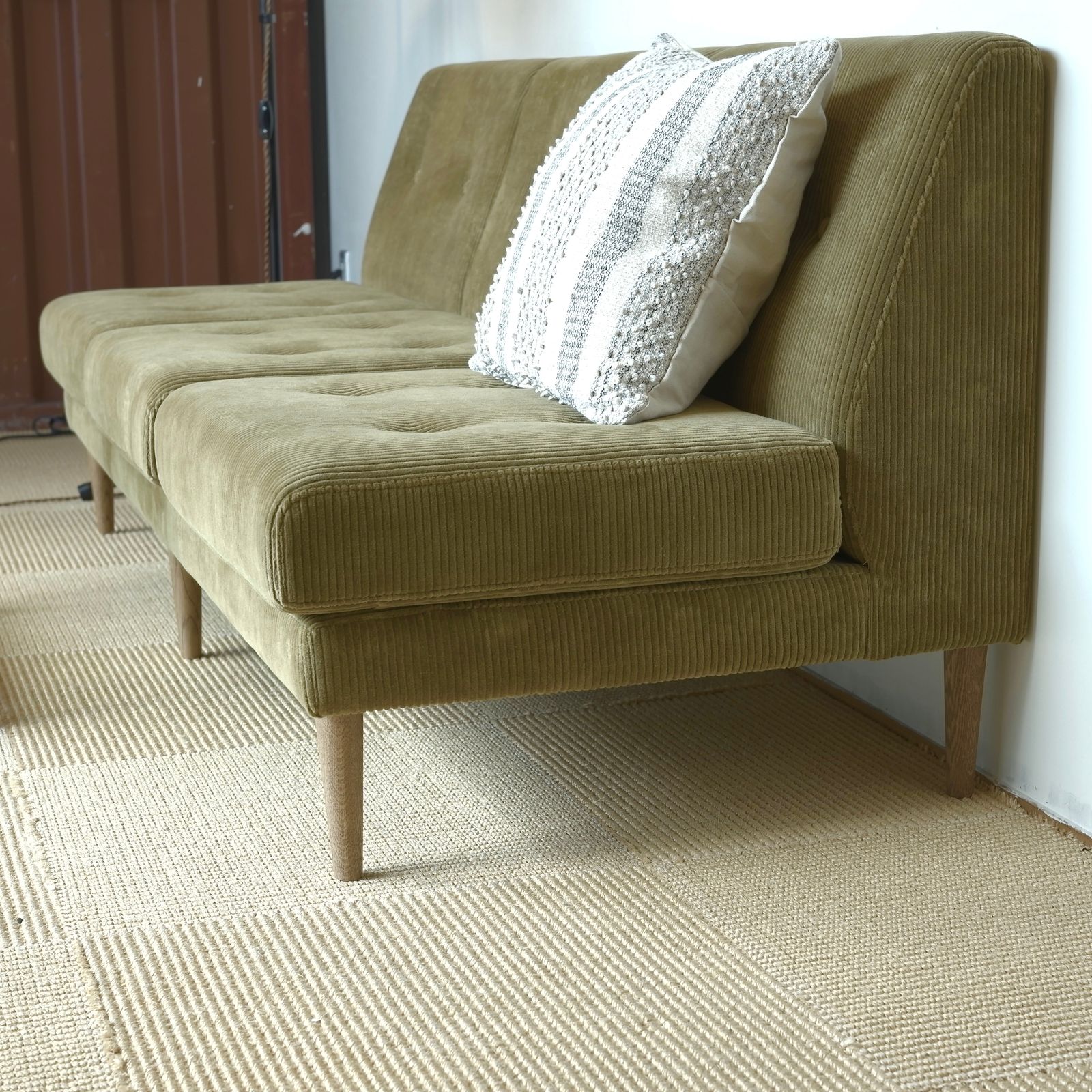 [ OUTLET ] Rotta armless 3P sofa