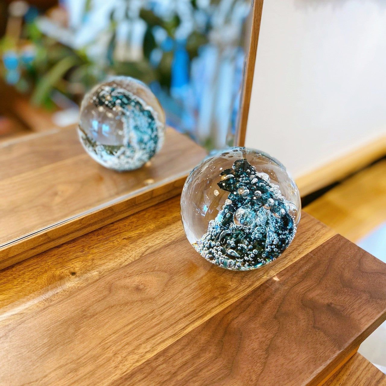 GLASS OBJECT "awanami"