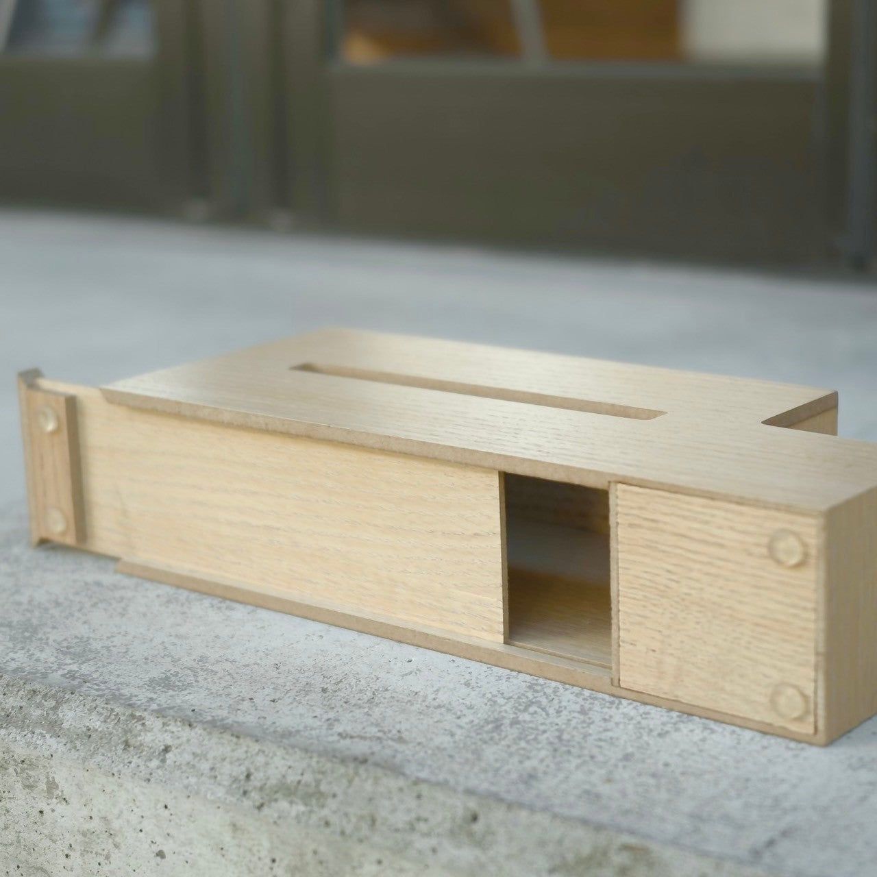 WOOD TISSUE CASE