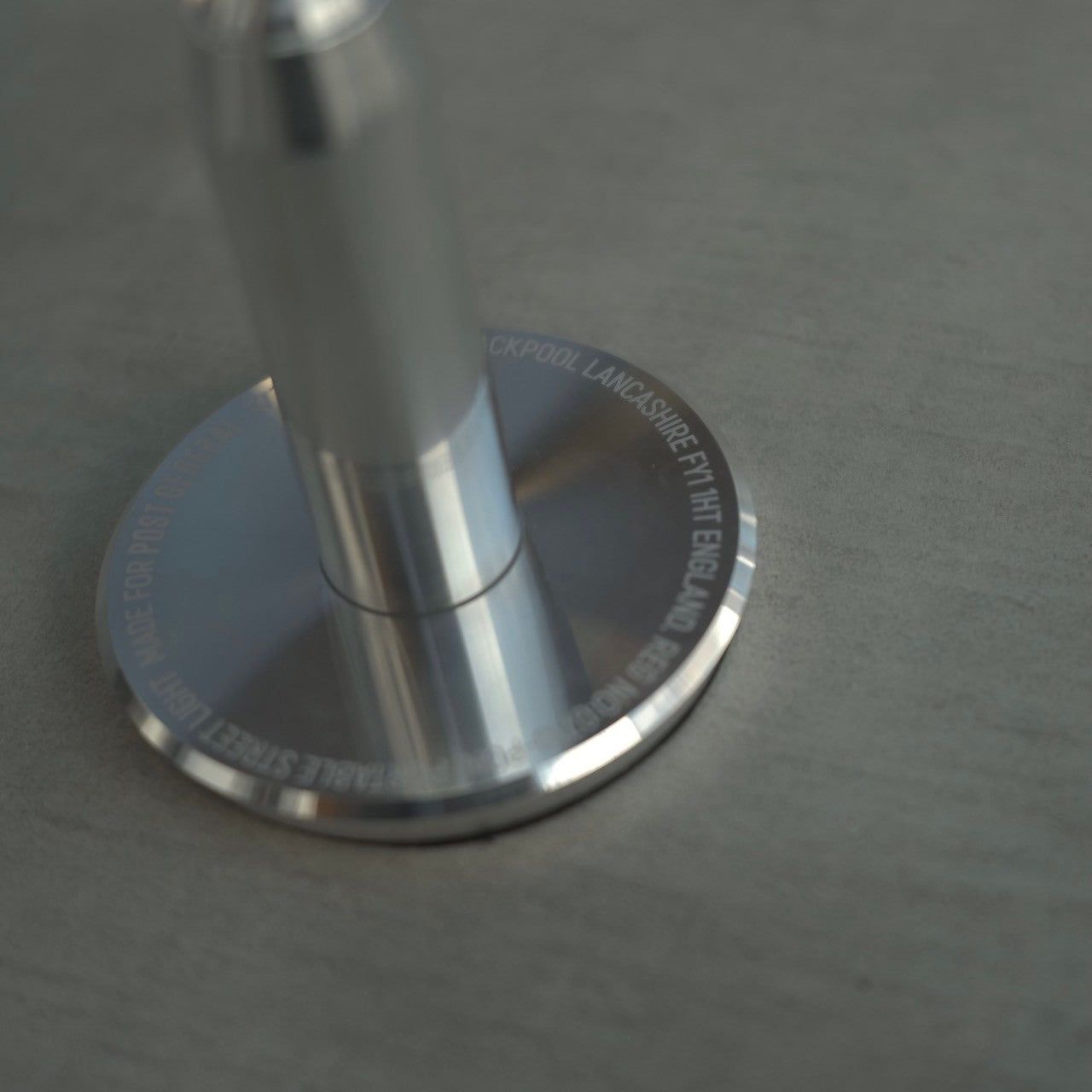 Portable street light