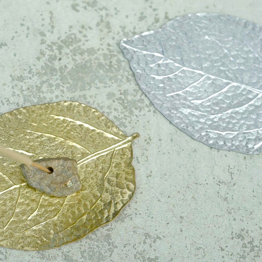 LEAF PLATE BRASS SOLID / ALUMINIUM / RUST