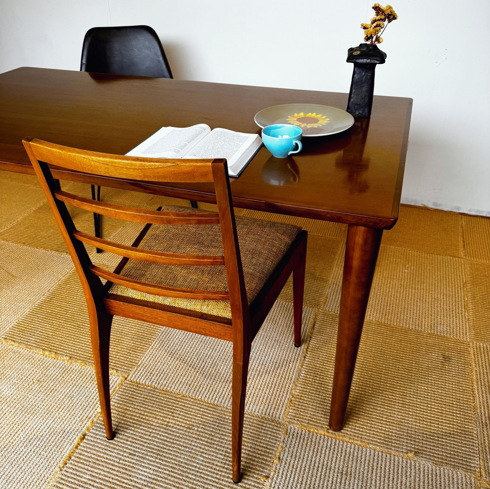 カリモク60ダイニングテーブル / KARIMOKU60