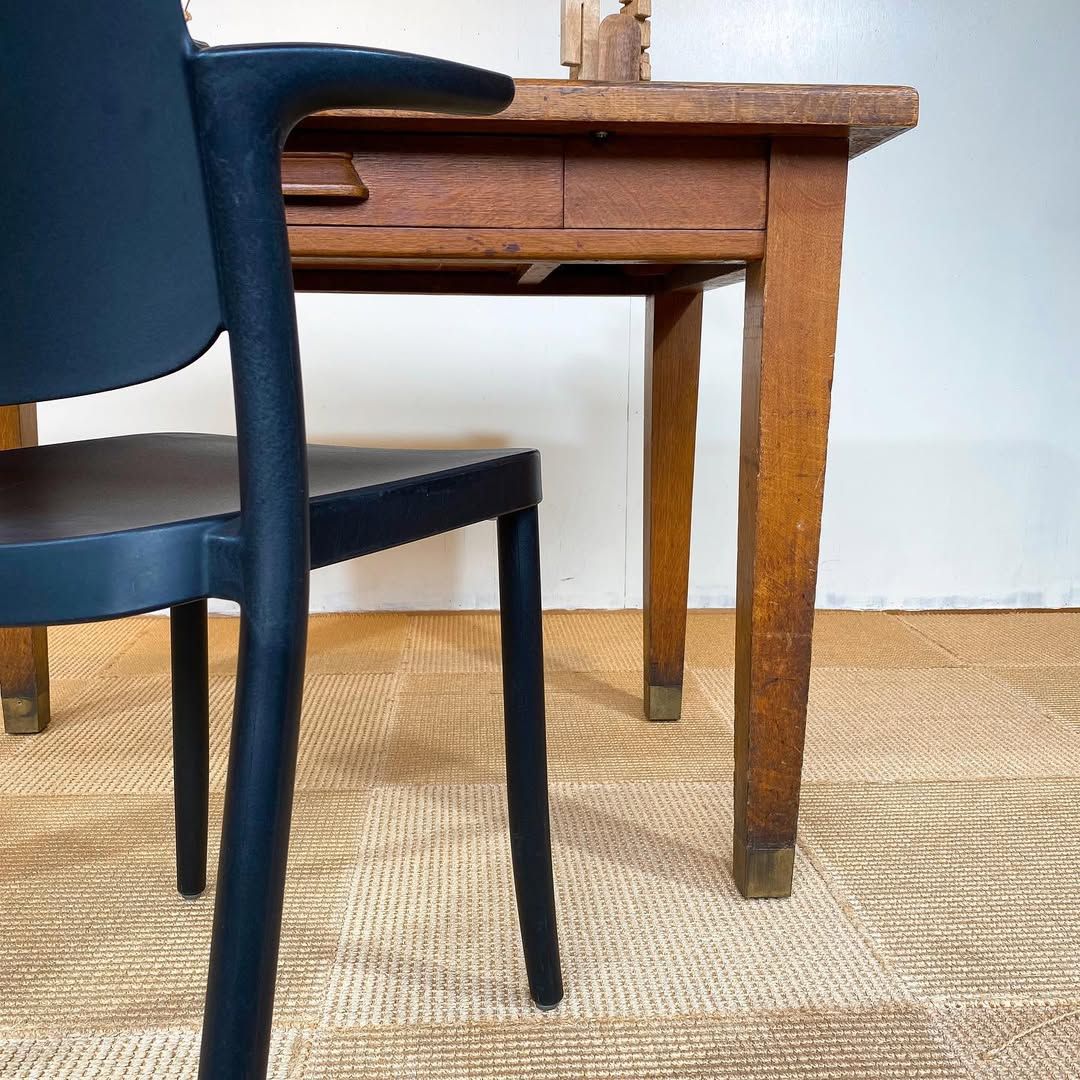 season22-3 / Vintage Work Table