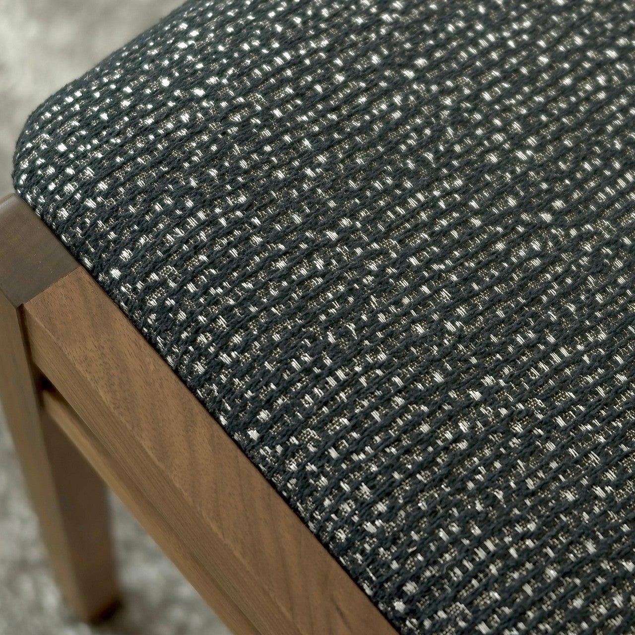【12/5撮影】Plane Semi Arm Chair