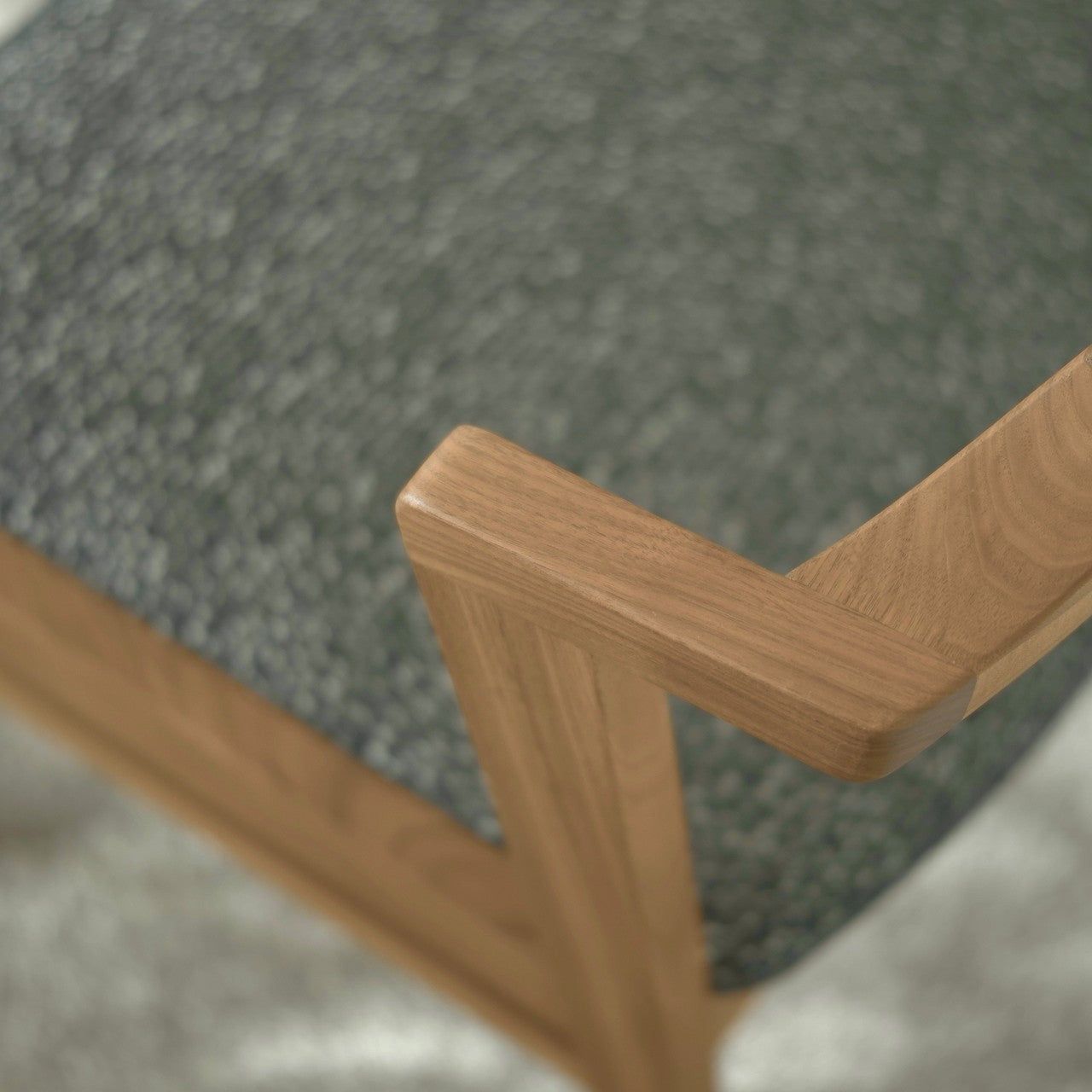 【12/5撮影】Plane Semi Arm Chair