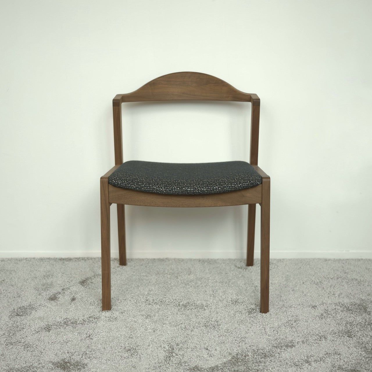 【12/5撮影】Plane Semi Arm Chair