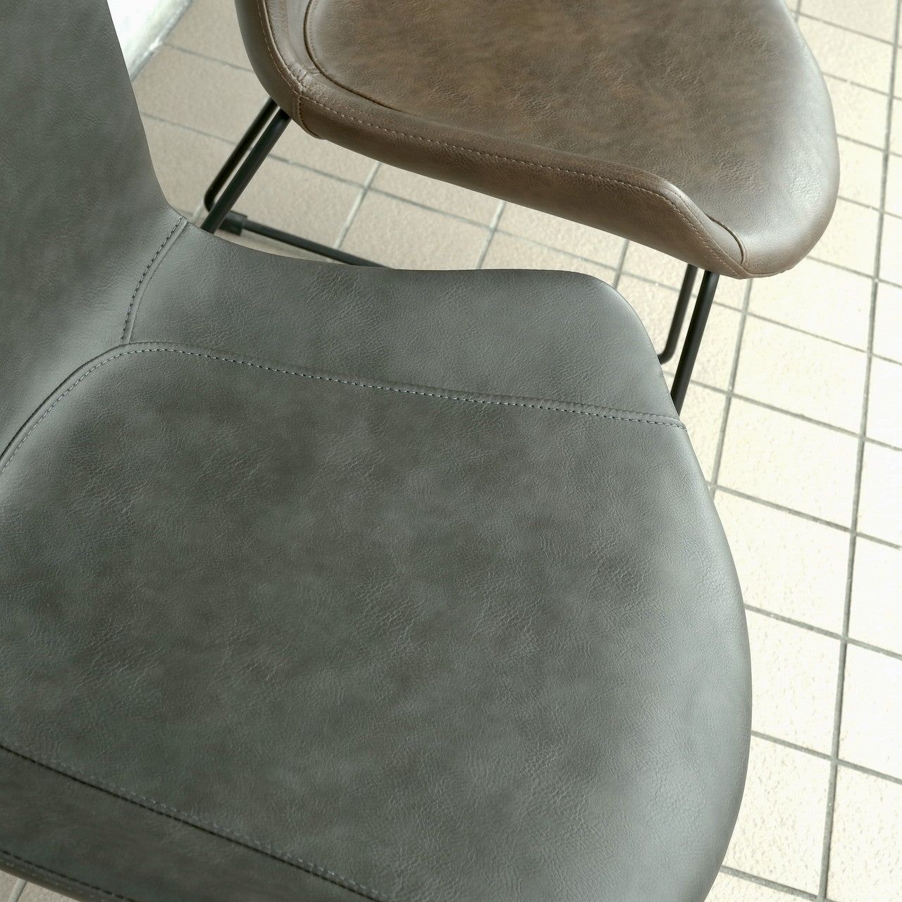 PUNISH wing chair
