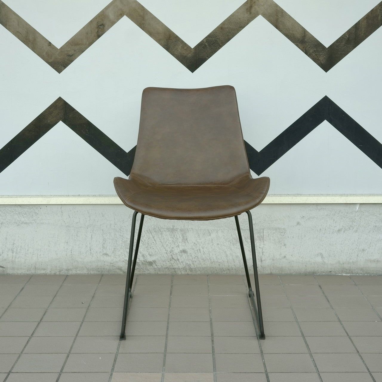 PUNISH wing chair