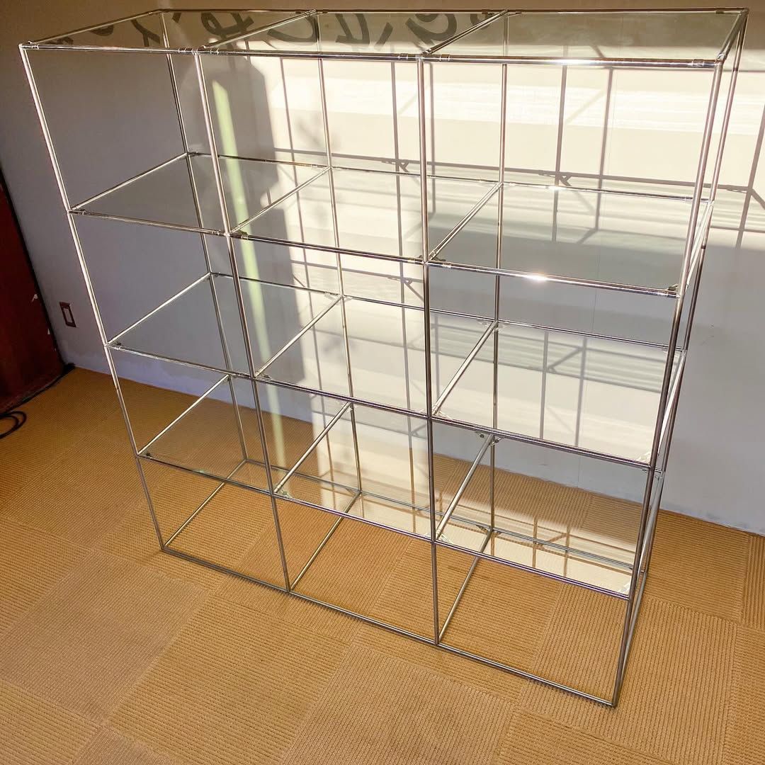 season31-1 / Glass Shelf