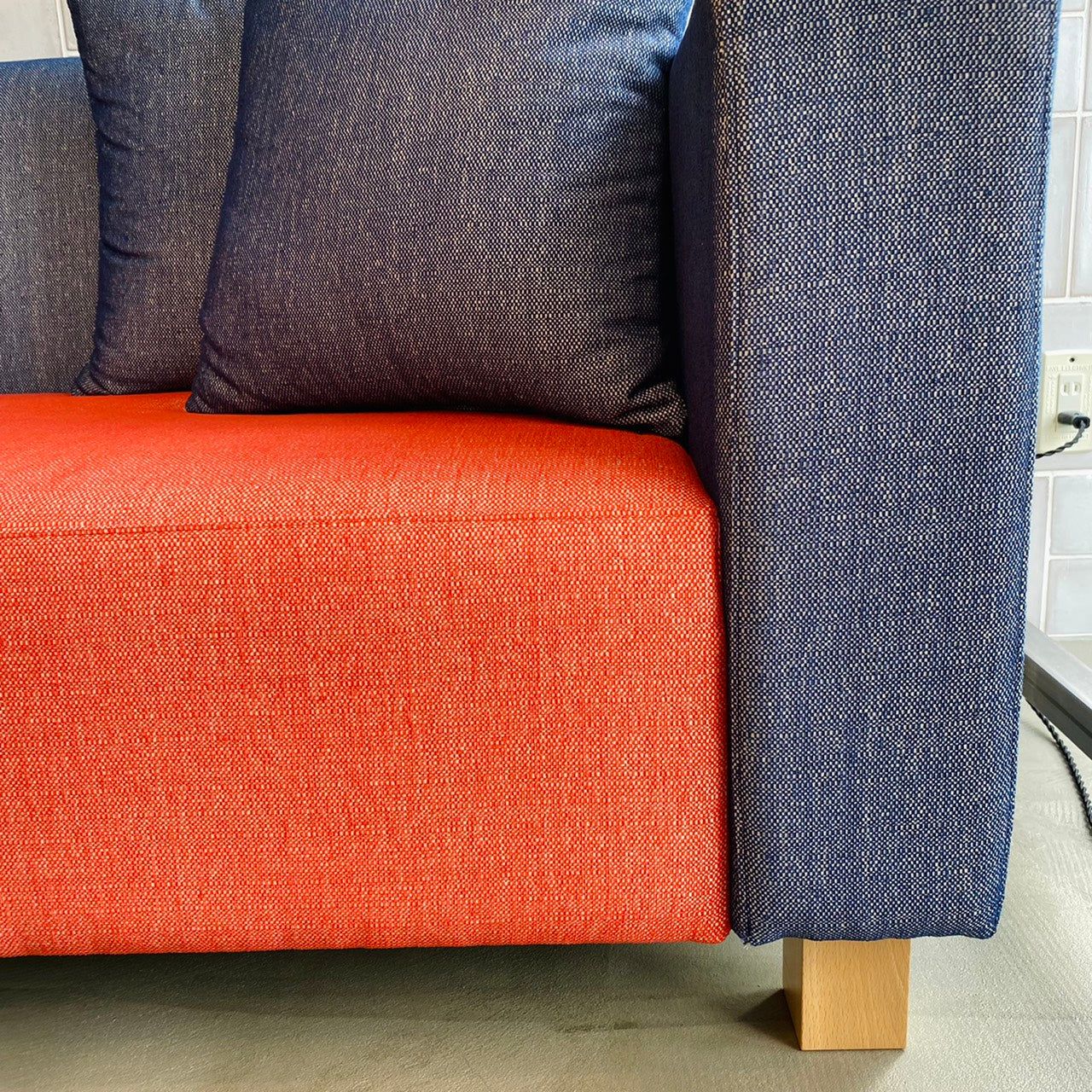 [ OUTLET ] Wind shell sofa