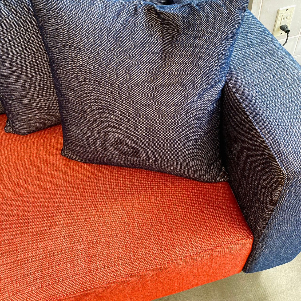 [ OUTLET ] Wind shell sofa