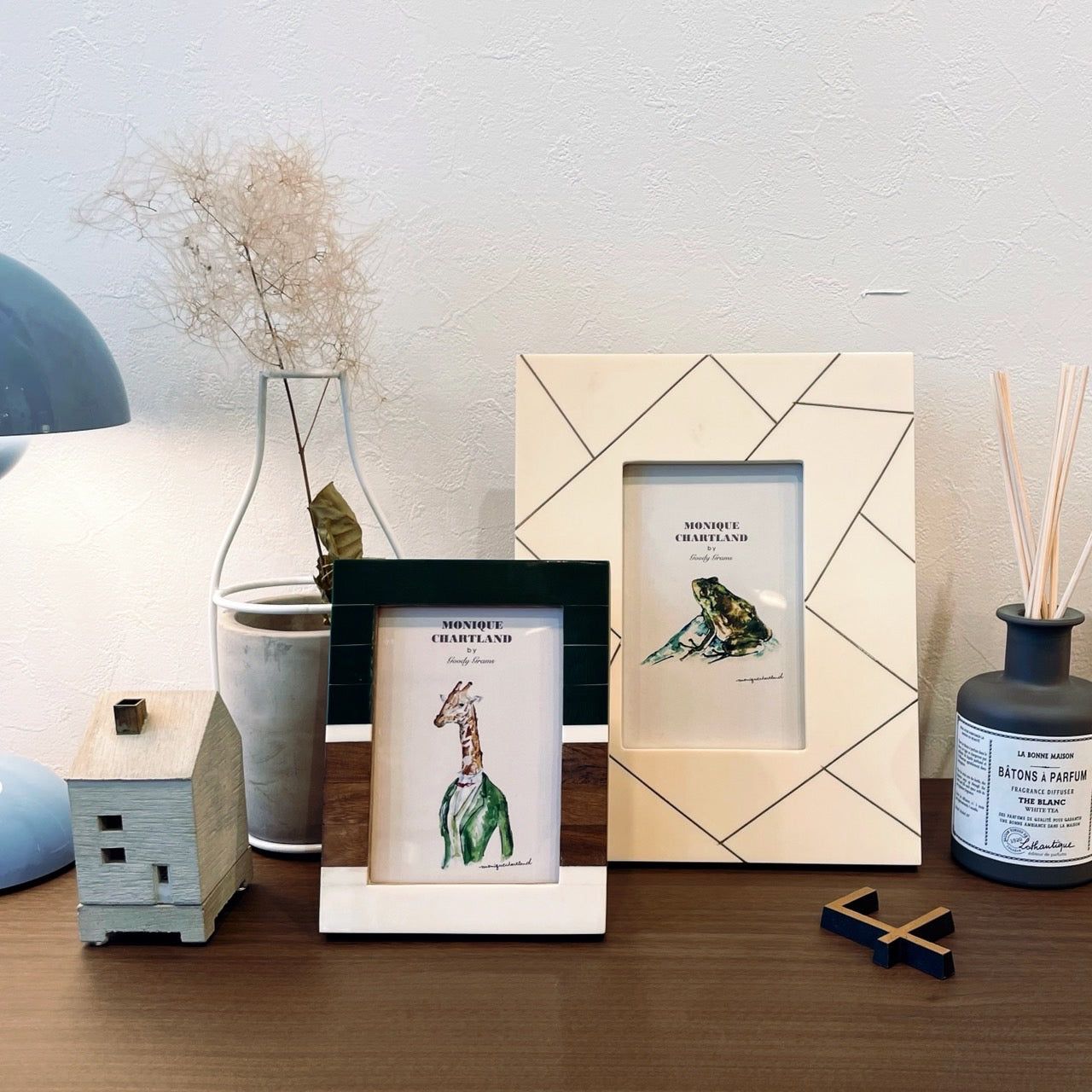 PHOTO FRAME
