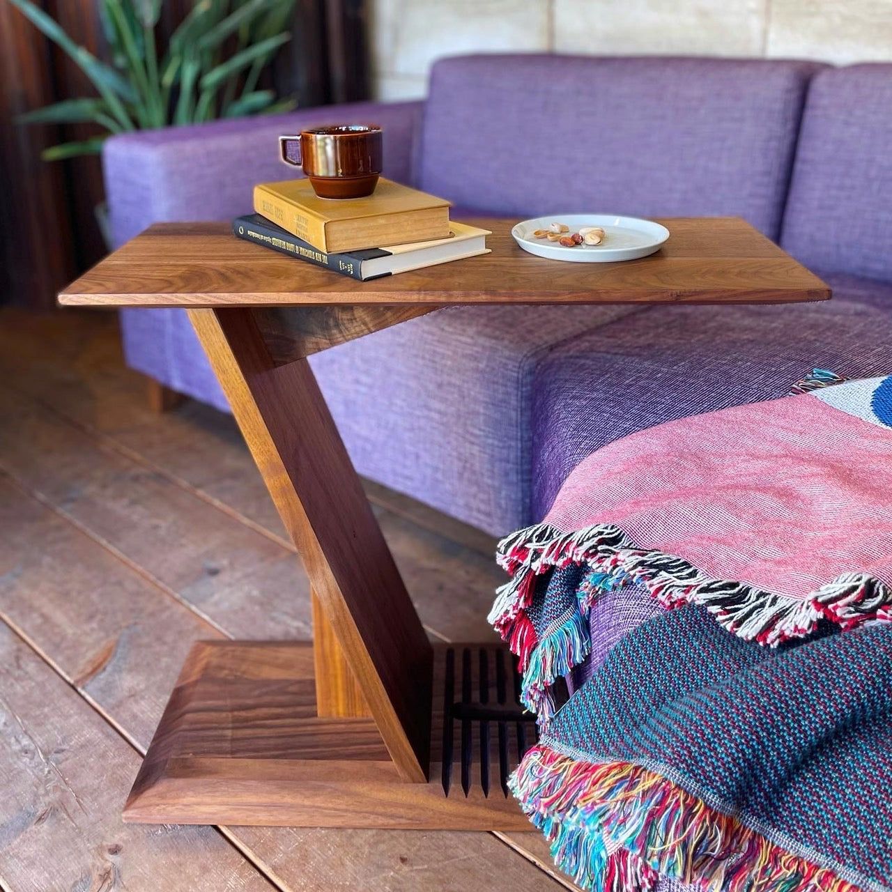 theater SIDE TABLE