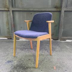 [ OUTLET ] Laku Semi Arm Chair