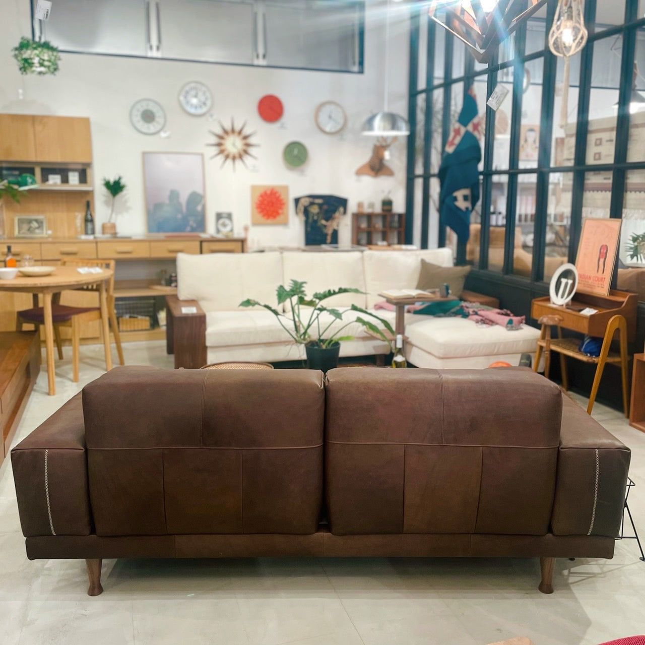 〔 OUTLET 〕BIOCCO 本革ソファ