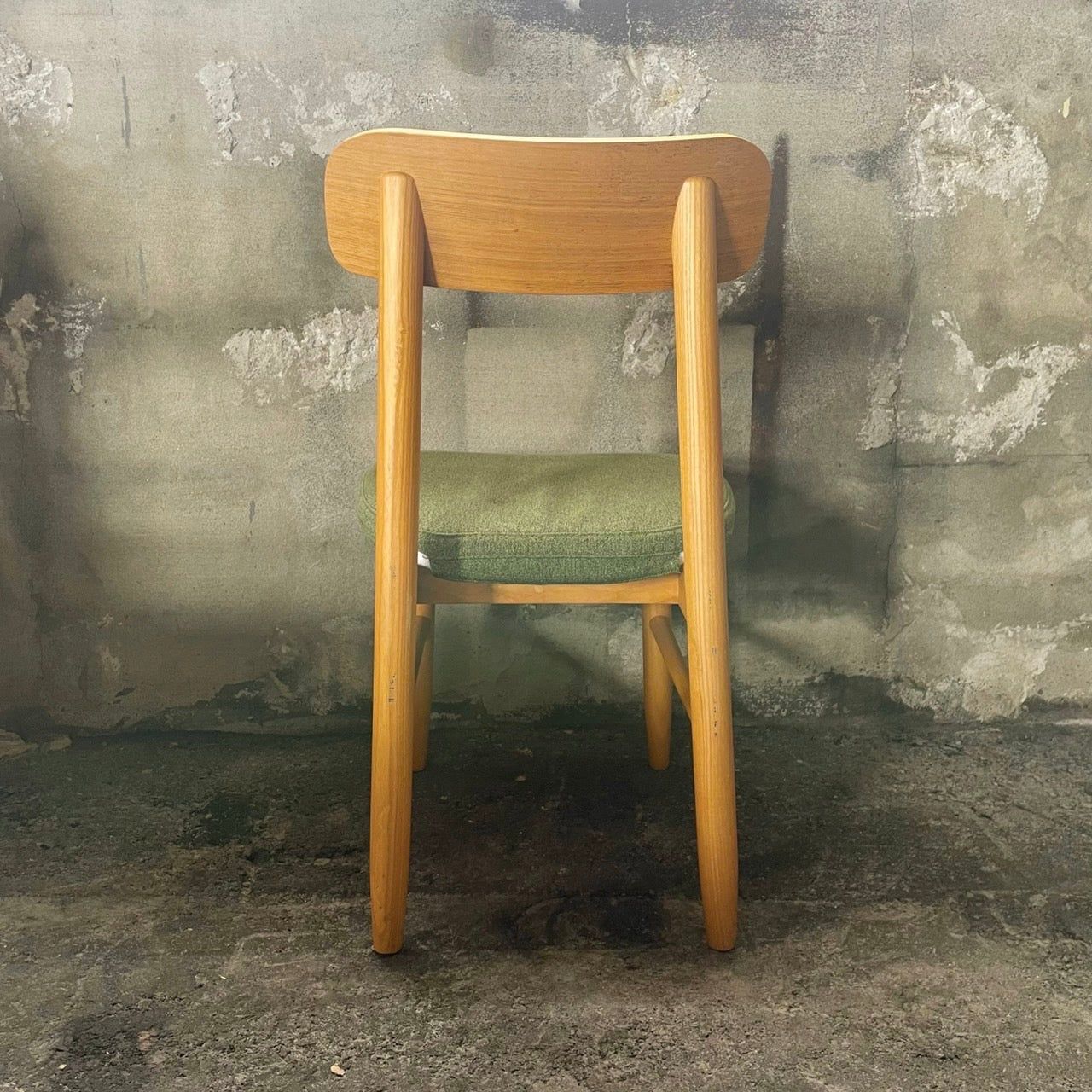 [ OUTLET ]Sucer Chair