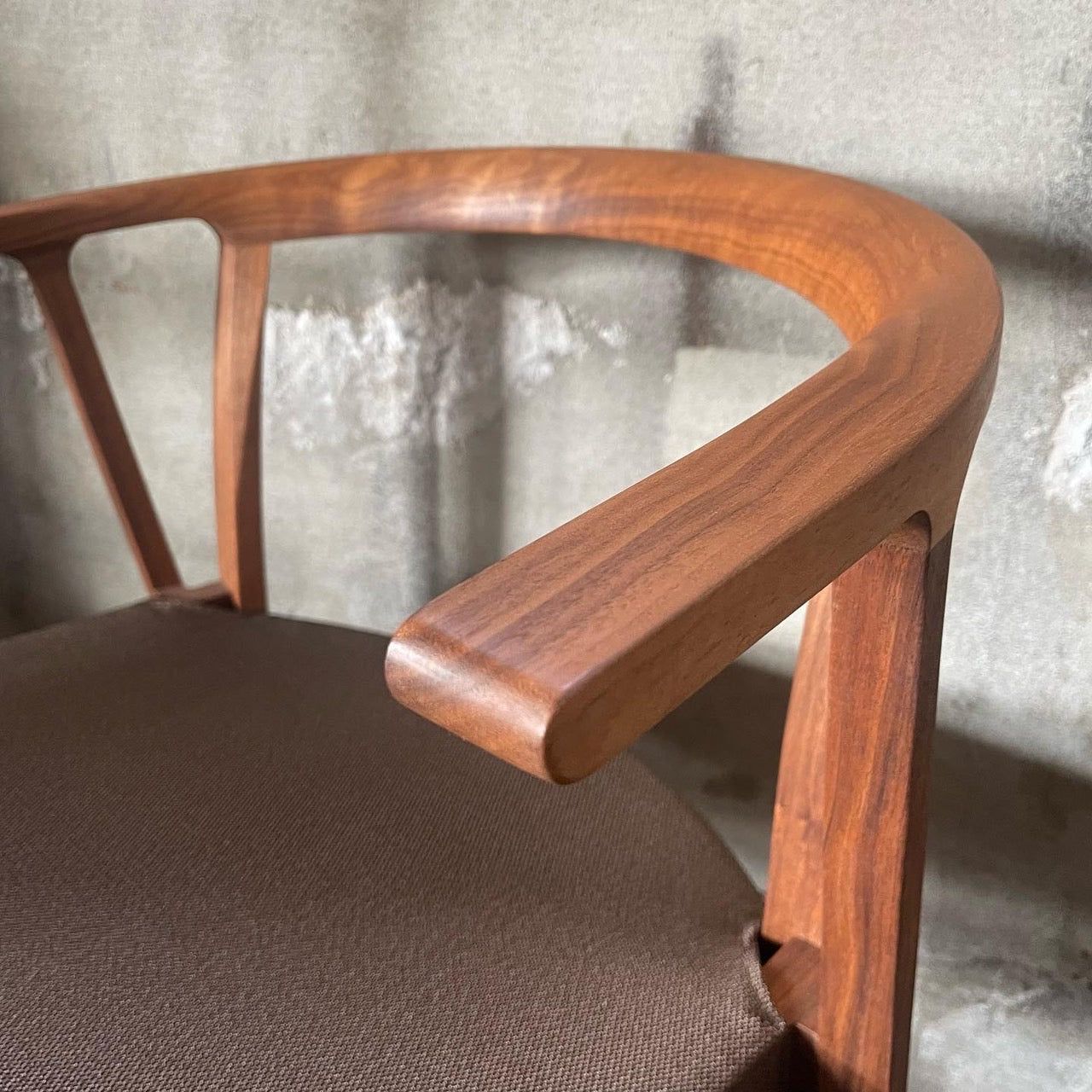 [ OUTLET ]Branch cow horn