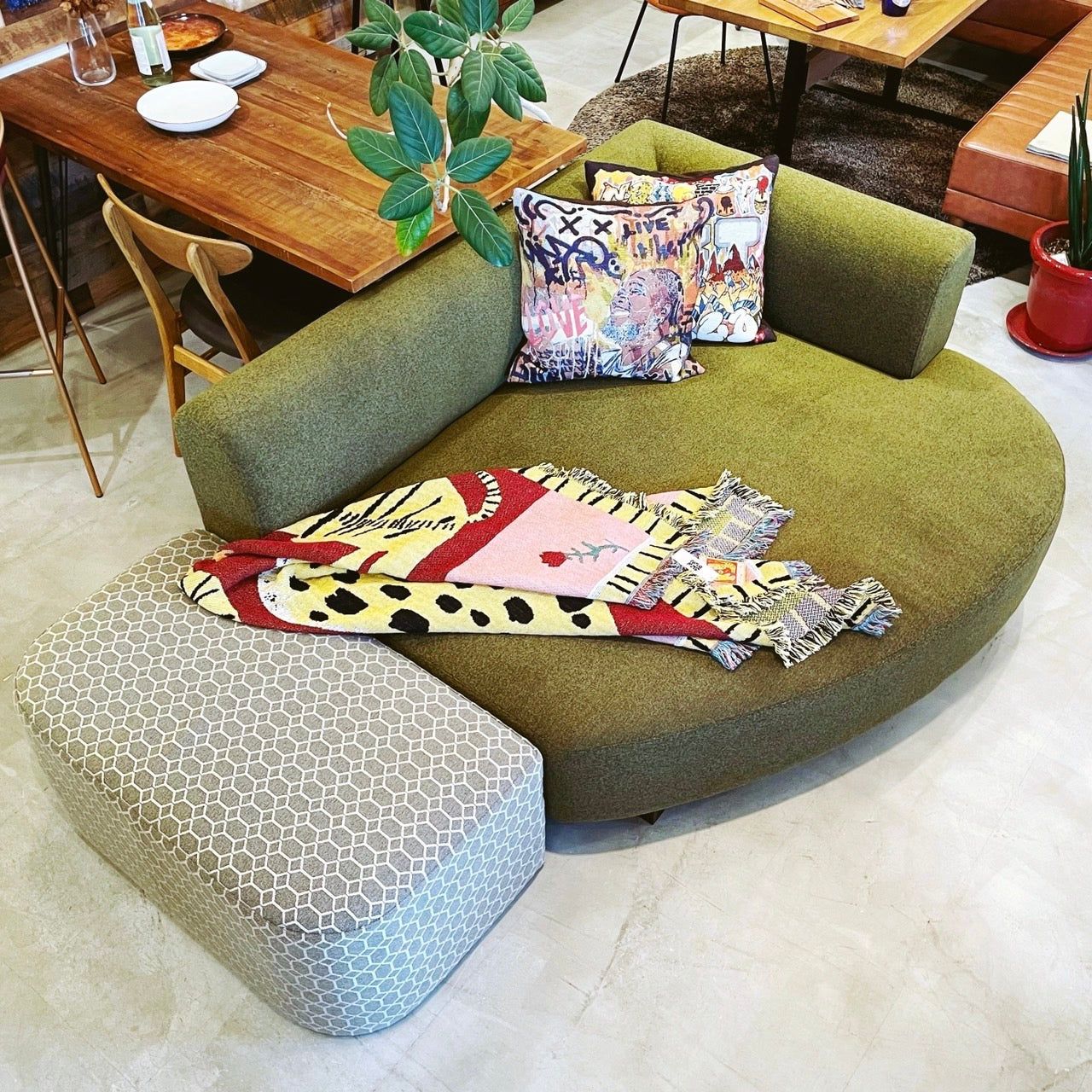 【家具特集ソファ】Earl couch sofa