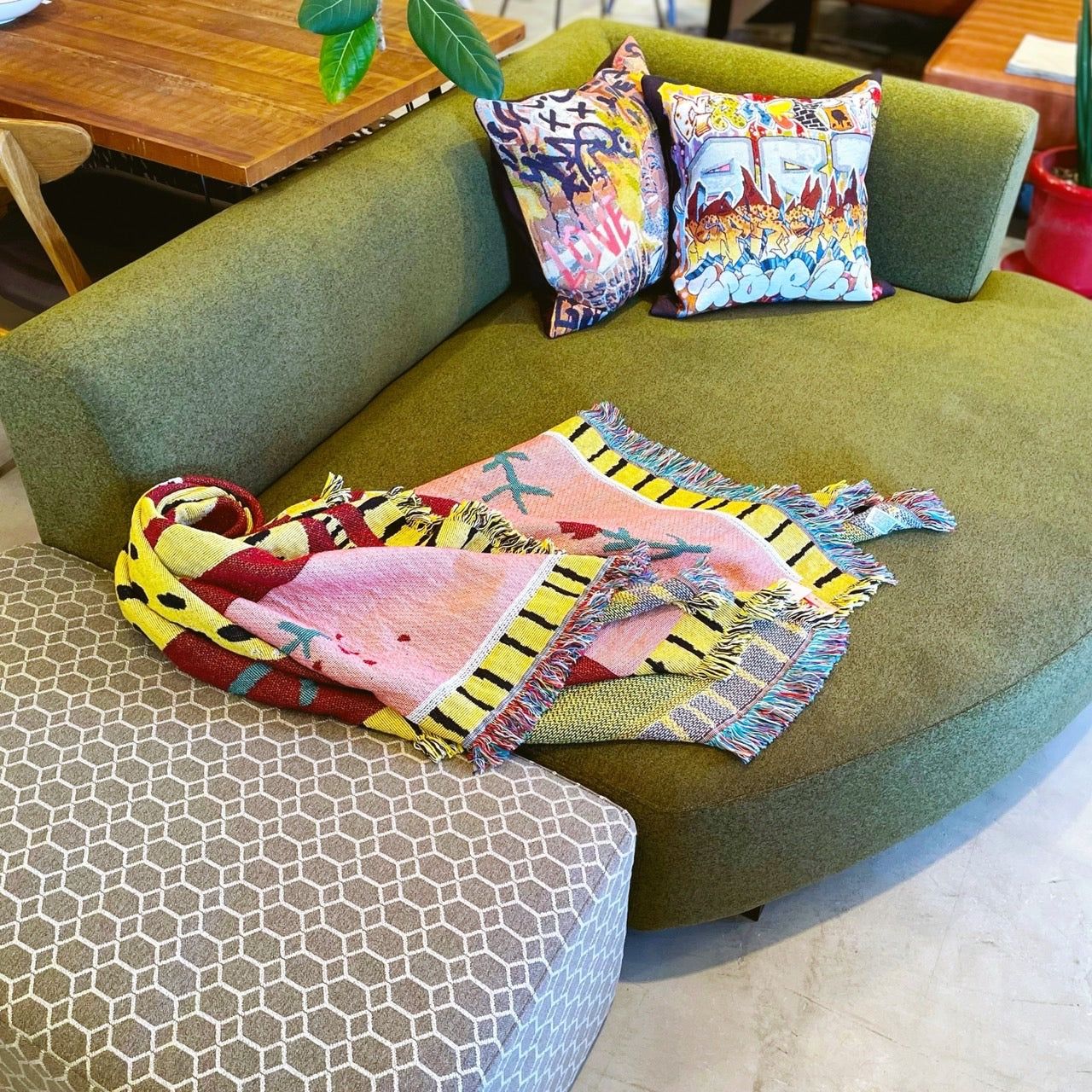 【家具特集ソファ】Earl ottoman