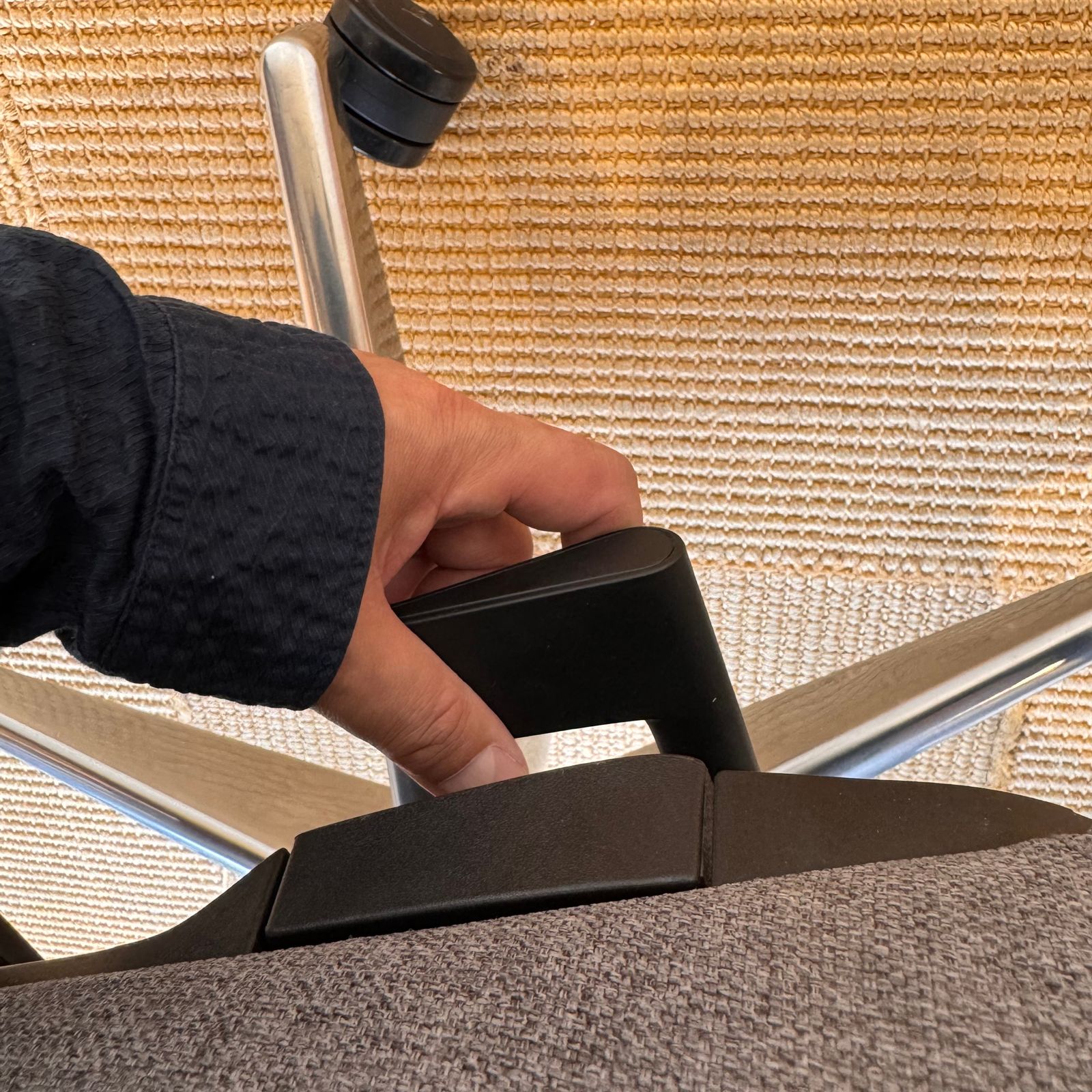 season57-2 / オフィスチェアAIR A-03E (グレー)