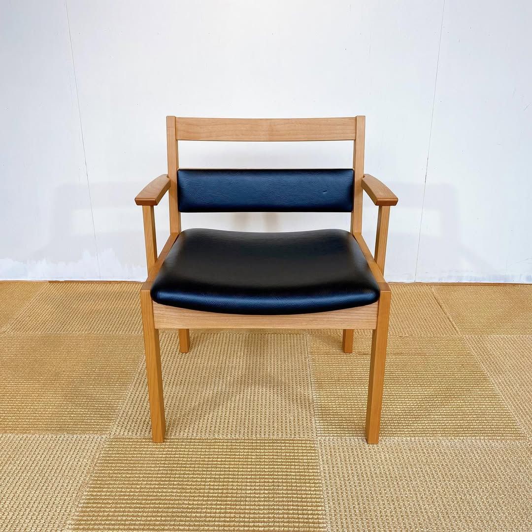 season18-4 / Arm Chair / レグナテック