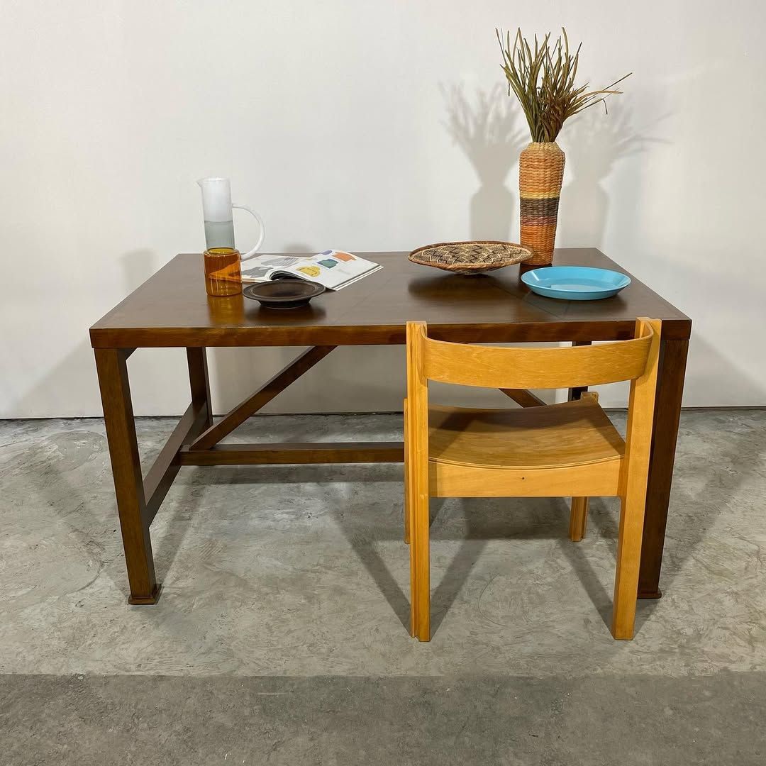 season6-1 / Lotus table / journal standard Furniture