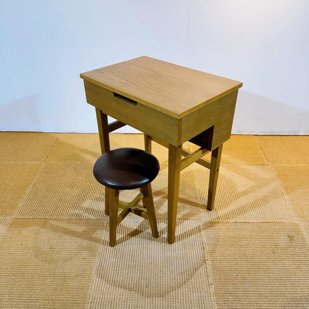 season42-4 / Dresser＆Stool