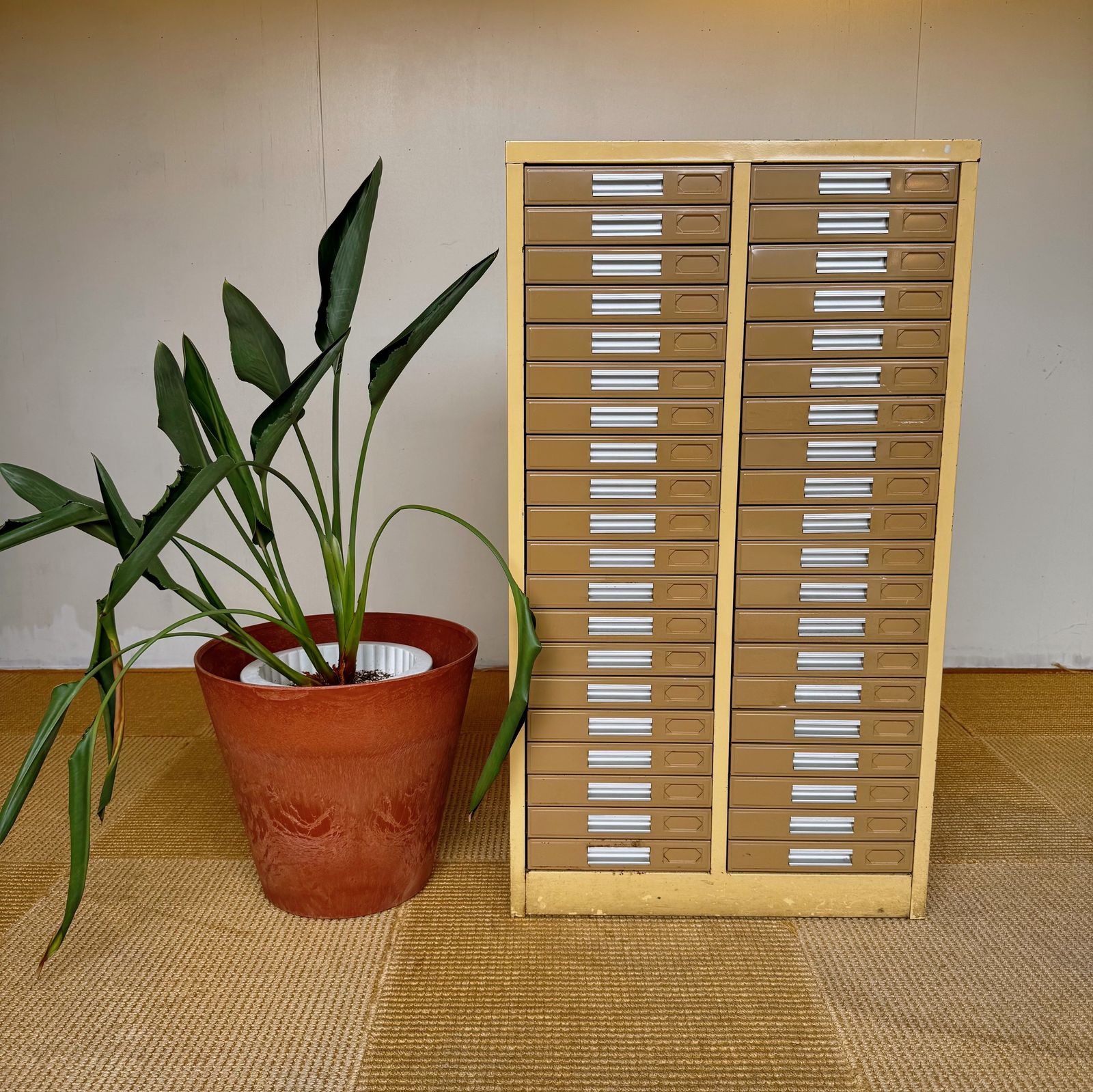 Document holder / ドキュメントホルダー