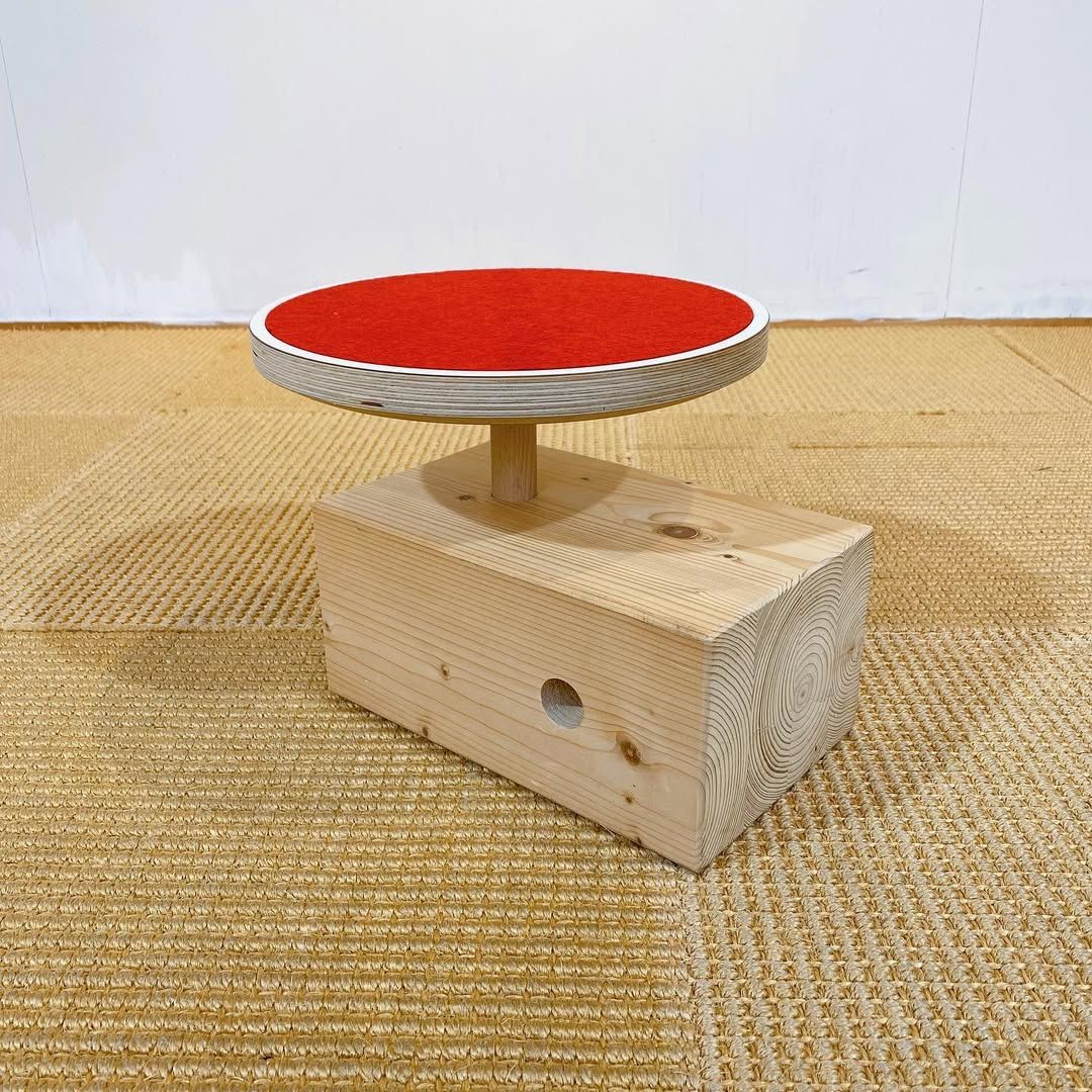 season24-4 / Kids Stool Red / sirch