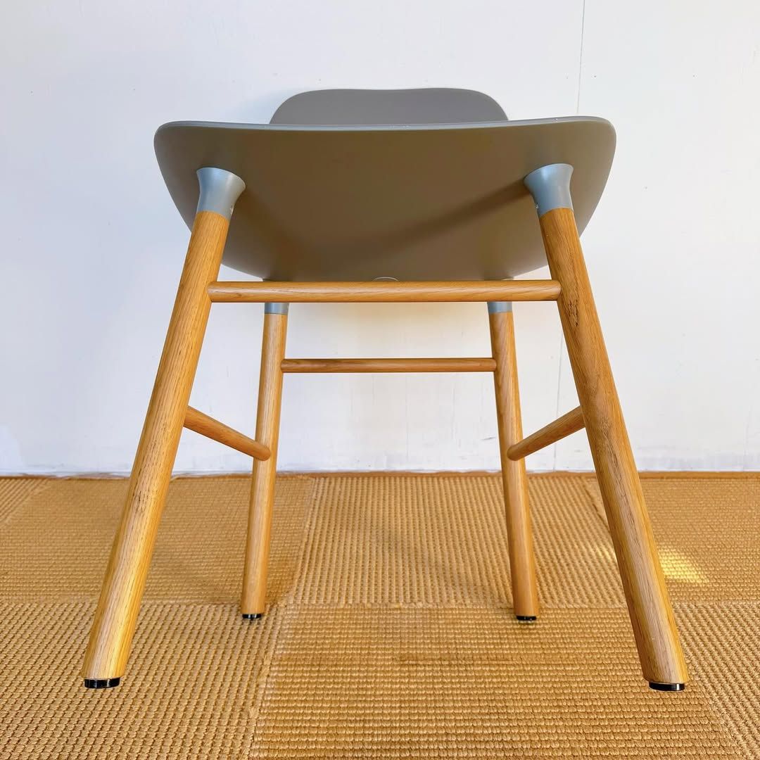season45-5 / デザイナーズチェア Form Chair（Normann Copenhagen）