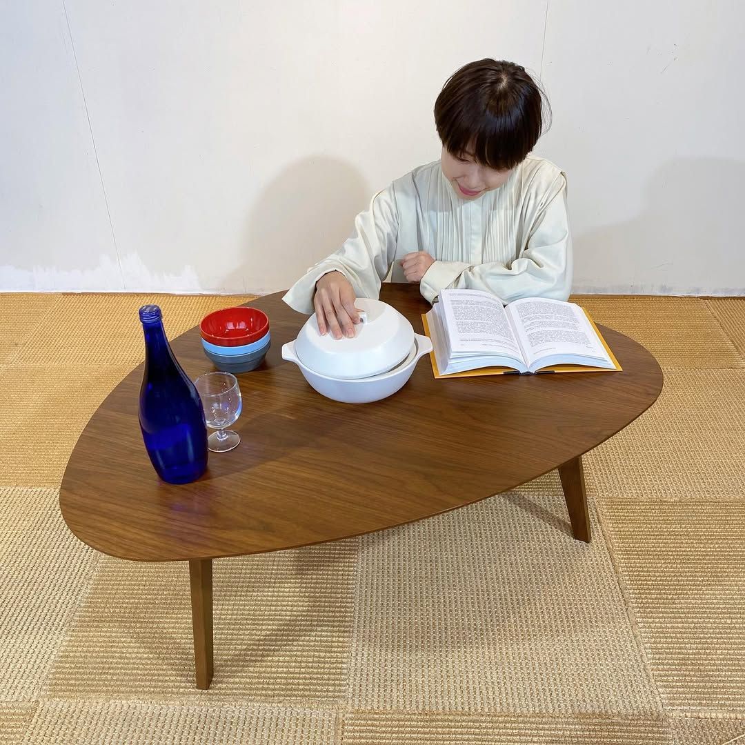 season22-4 / Low Table