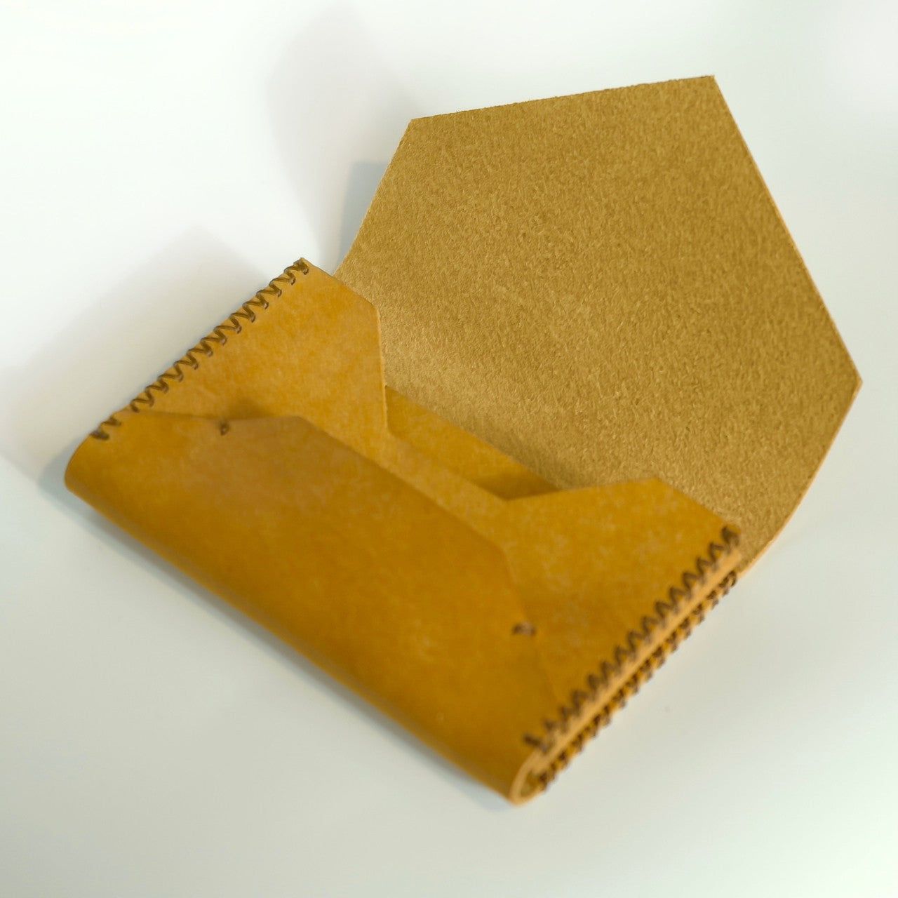 WS.card case by FUCHA