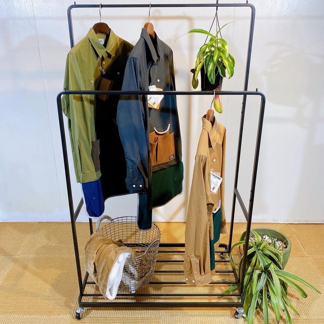 season22-1 / Hanger Rack