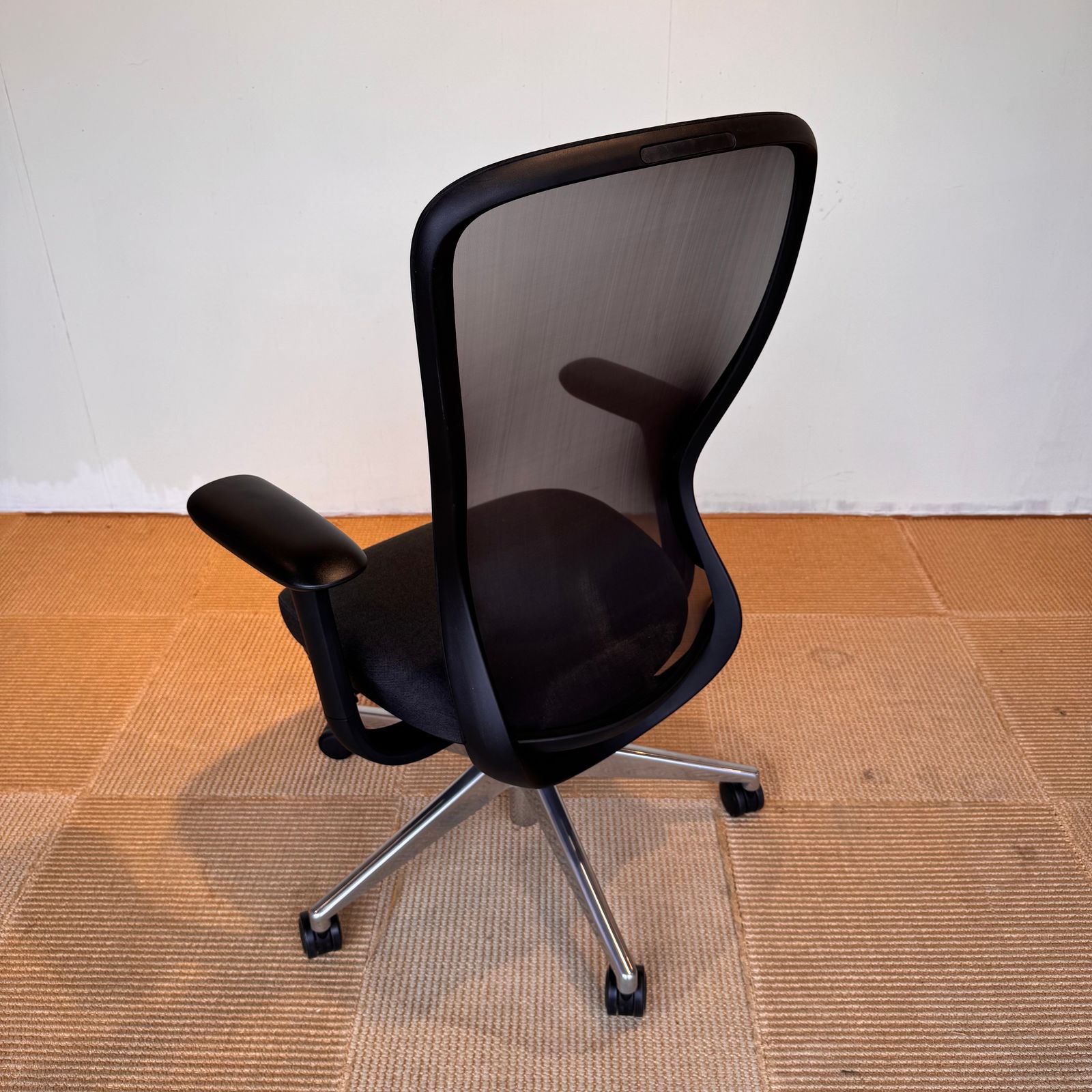 season57-1 / オフィスチェアAIR A-03E (ブラック)