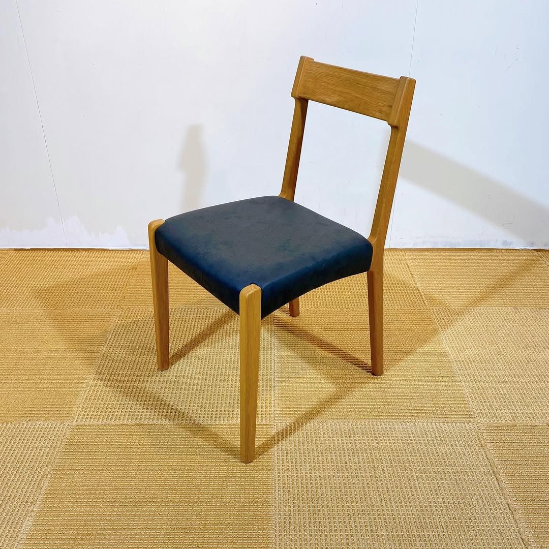 season14-1 / Slendy Chair / シキファニチア
