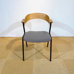 season29-3 / Chair
