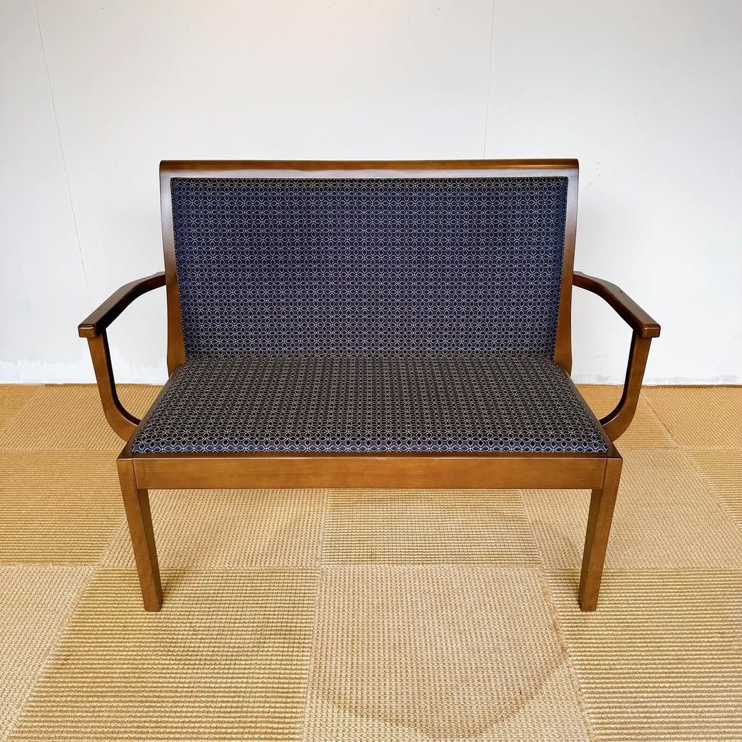 season41-3 / Bench Sofa